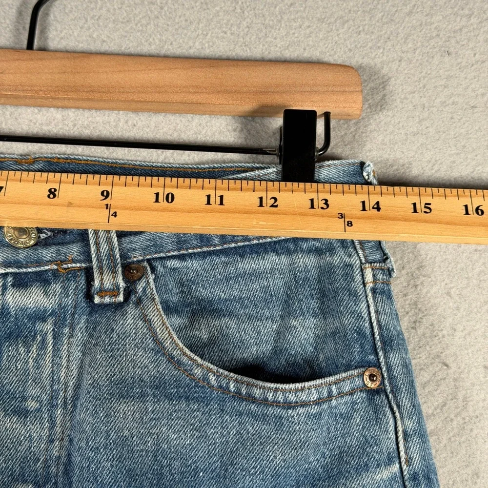 Vintage Levis 501 Light Wash Straight Leg Denim Jeans Blue 28x30 USA Made